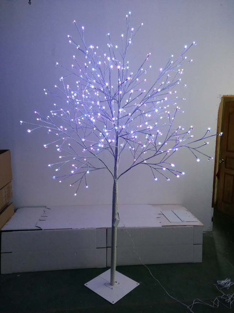 1.8M CRYSTAL BIRCH TREE (Width: 0.22m Depth: 0.19m Height: 1.1m)