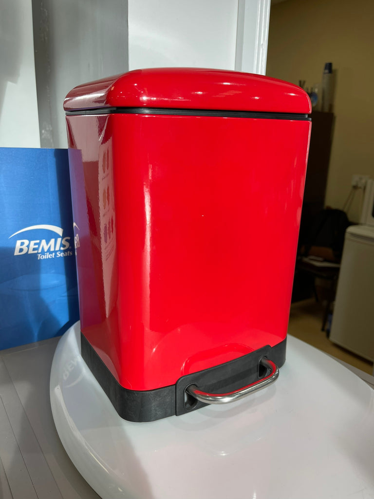 Red Oslo 6ltr soft close pedal bin